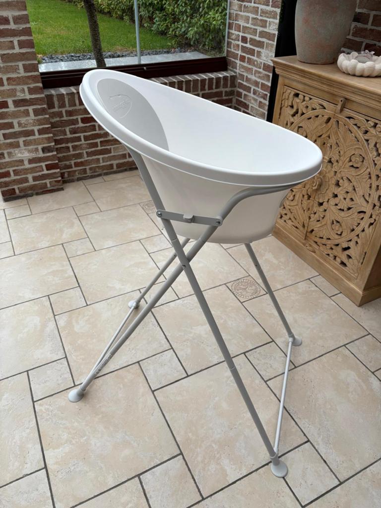 Baignoire bébé Shnuggle avec support blanc, Enlèvement, Comme neuf, Baignoire