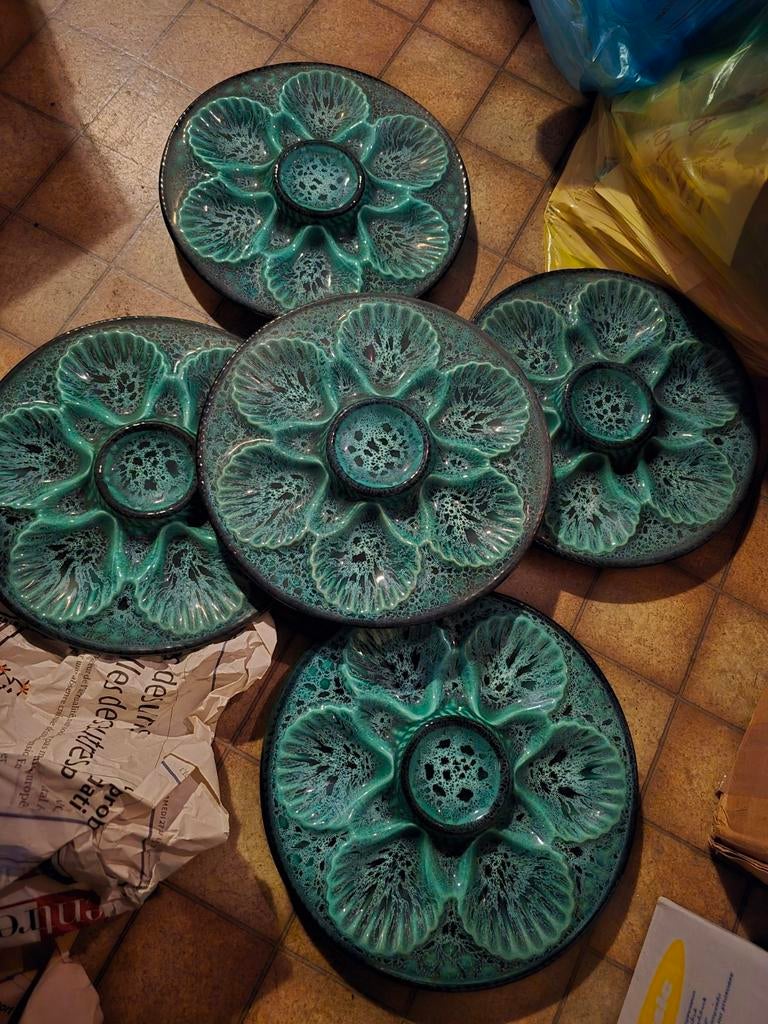 Assiettes à huîtres - Vallauris, Antiquités & Art, Enlèvement