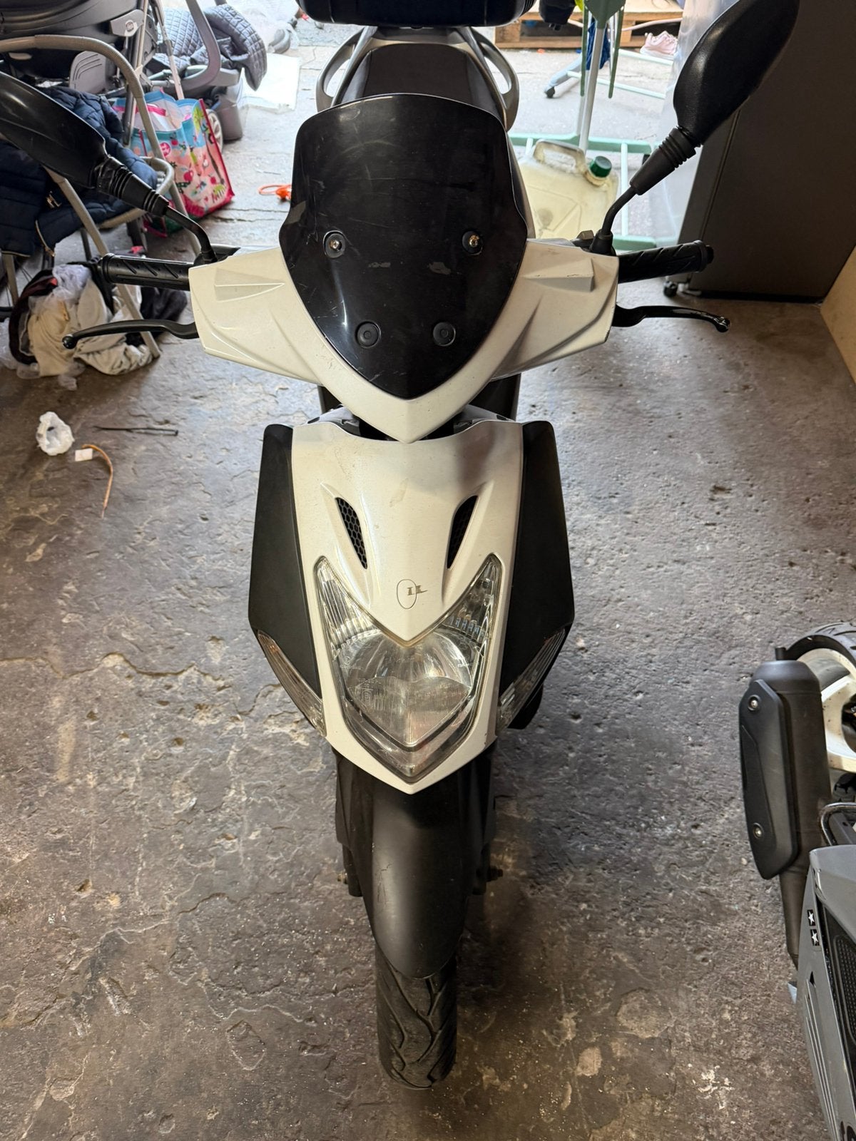 Kymco, Classe B (45 km/h), Enlèvement, Utilisé, Agility