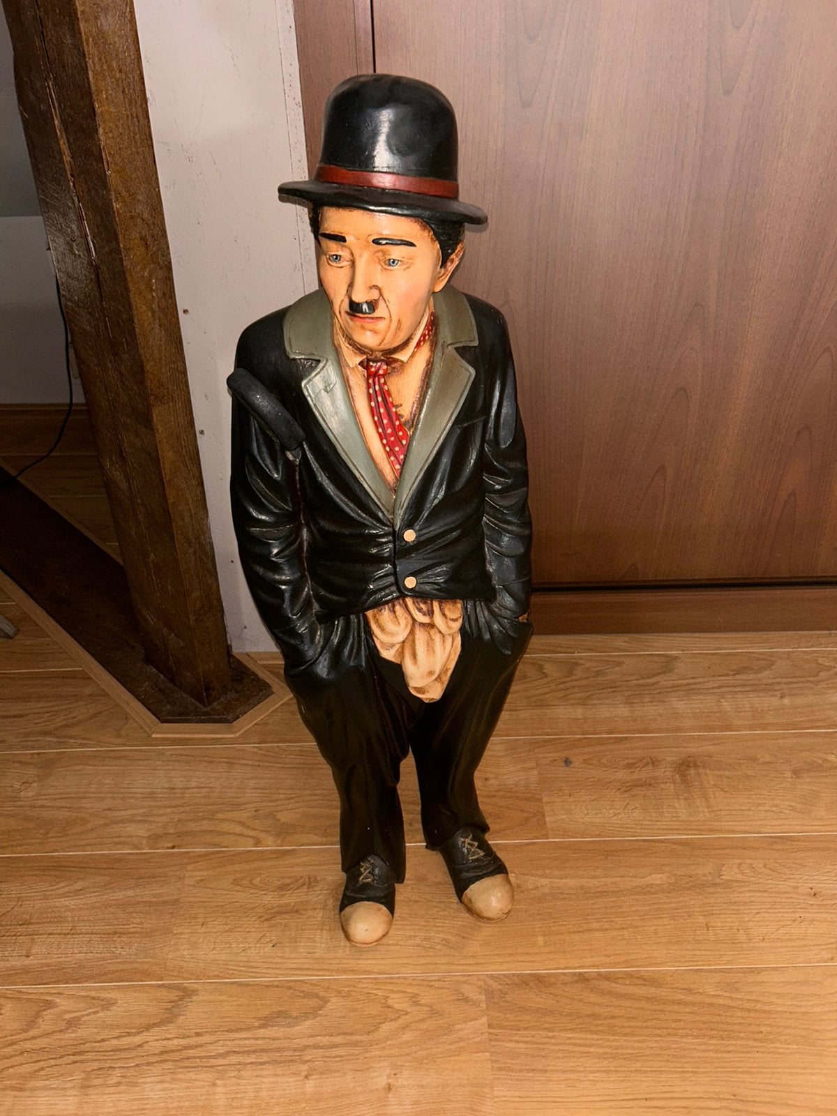 Titel: Grote Charlie Chaplin Beeld /Decoratiefiguur – 95 cm, Verzamelen, Ophalen, Zo goed als nieuw