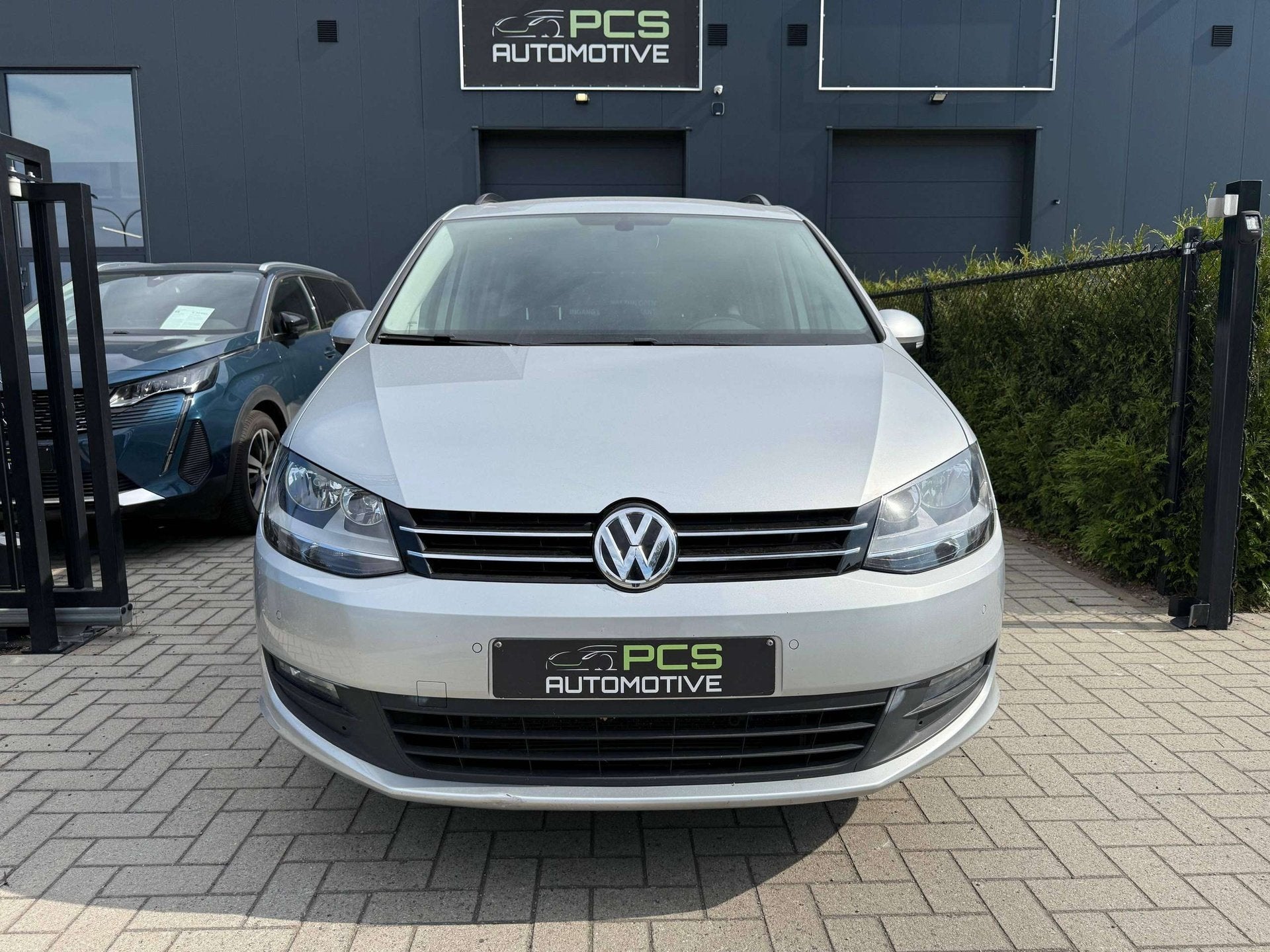 Volkswagen Sharan TDi / 2.0 Diesel / 7-zitplaatsen / euro 6b, Auto's, Volkswagen, Dealer onderhouden, Stof, Gebruikt, 4 cilinders
