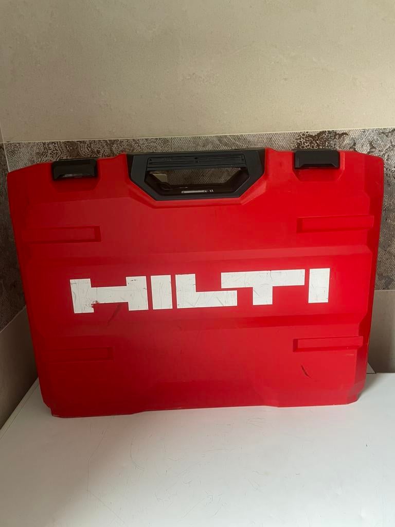 Cloueuse Hilti BX3 en très bon état comme neuf, Enlèvement, Comme neuf