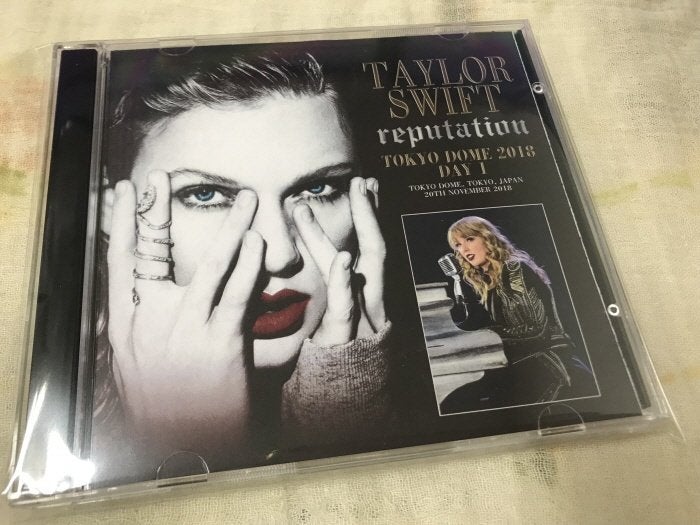 2 CD's TAYLOR SWIFT - Live TOKYO DOME 2018, CD & DVD, CD | Pop, Neuf, dans son emballage, Pop, Album, Import, Envoi