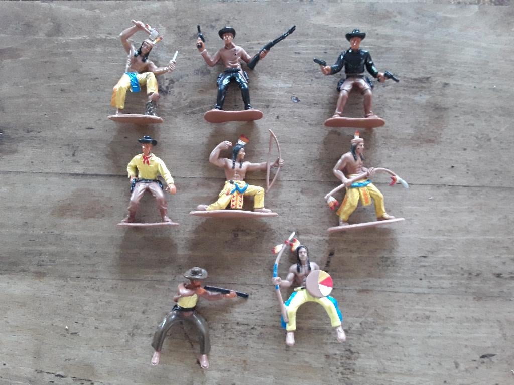 Soldats cow boys indiens, Collections, Statues & Figurines, Enlèvement ou Envoi