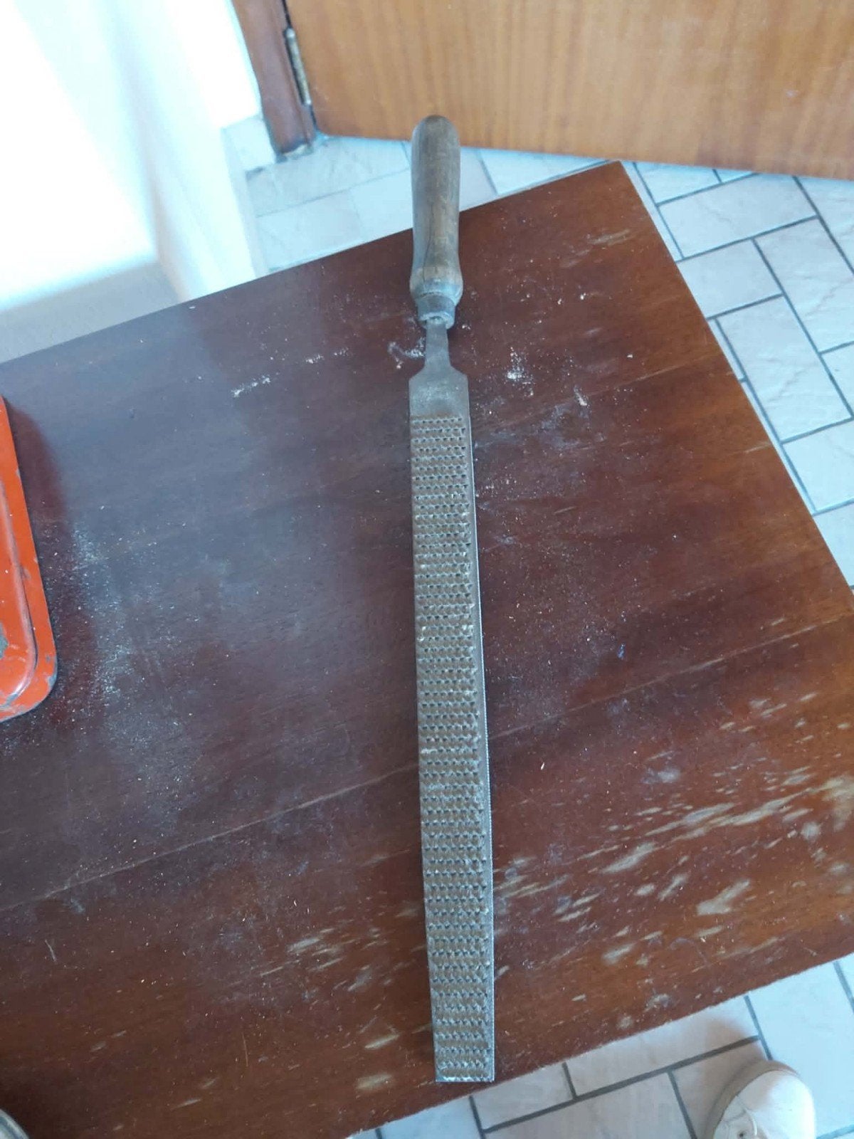 rape a bois ou plâtre 45cm, Enlèvement, Bois