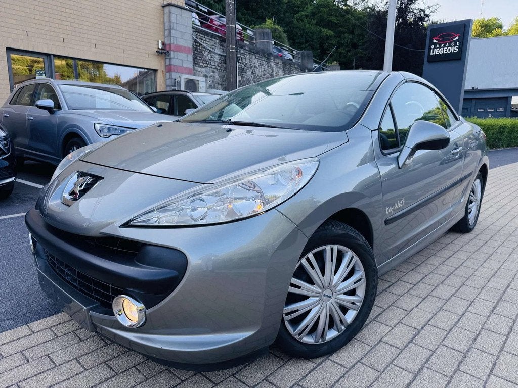 Peugeot 207 207 CC 1.6i ! (bj 2009), Auto's, Peugeot, Gebruikt, 4 cilinders, Cabriolet, 120 pk