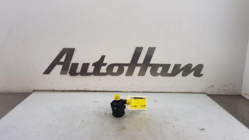 EXTRA EAU POMPE Mercedes-Benz A (W176) (|A2118350364|), Utilisé, Mercedes-Benz