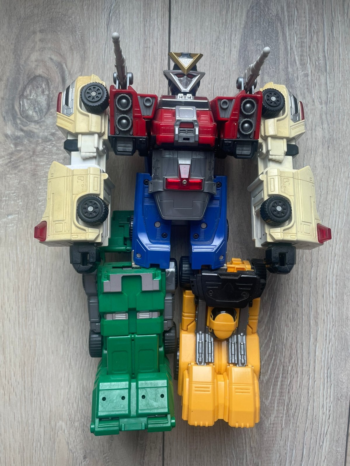 Power rangers Turbo Megazord, Enfants & Bébés, Jouets | Figurines, Envoi, Utilisé