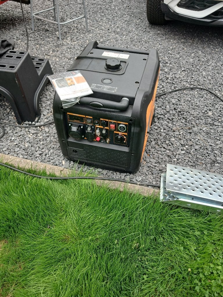 groupe électrogène essence 5.5, Bricolage & Construction, 5 à 10 kVA, Démarrage électrique, Comme neuf, Enlèvement