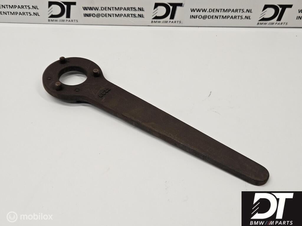 Flange holder 1600/2 BMW 6039, Autos : Pièces & Accessoires, Autres pièces automobiles, Utilisé, Enlèvement ou Envoi