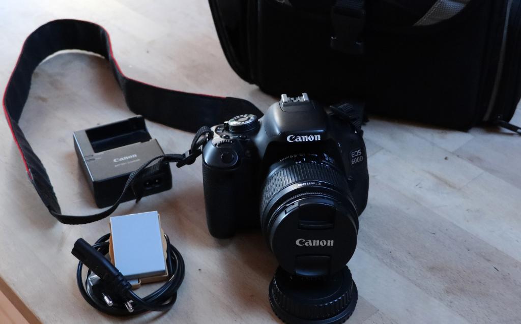 Canon EOS 600D, 18 Mégapixel, Canon, 4 à 7 fois, Enlèvement