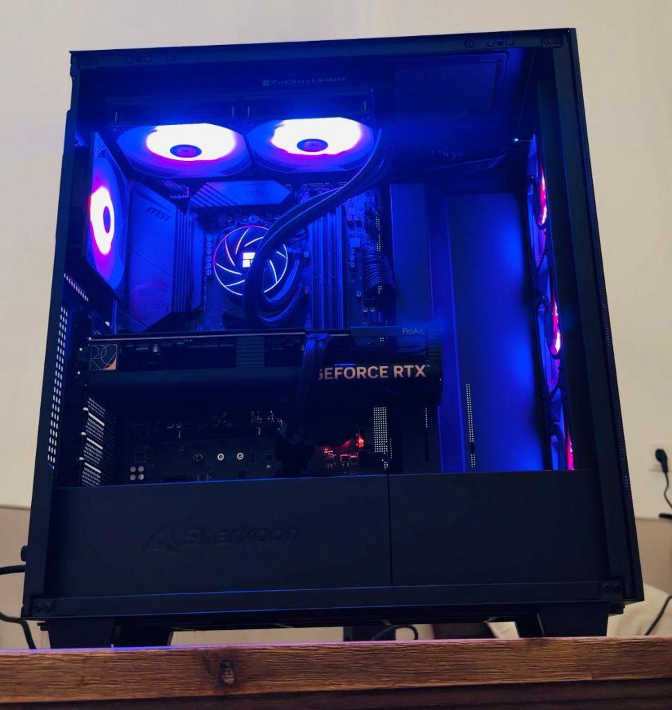 Monster Gaming PC | watergekoelde Ryzen - RTX 4070 TI 12GB, Computers en Software, Desktop Pc's, Ophalen, Virtual Reality, Zo goed als nieuw