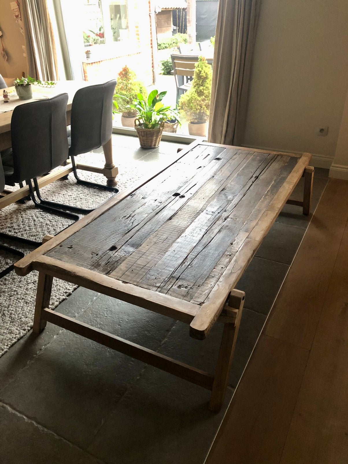 Houten salontafel Sarah Mo, Ophalen, 50 tot 100 cm, Zo goed als nieuw, 150 tot 200 cm