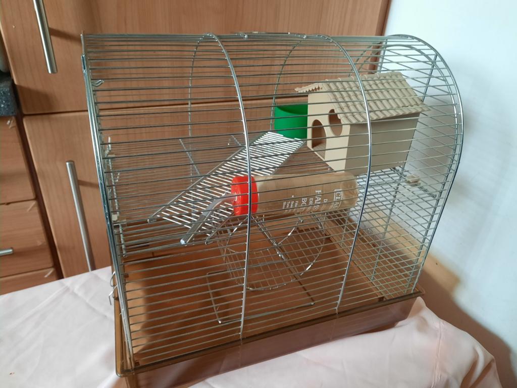 Cage pour rongeurs avec accessoires à saisir FERPLAST, Animaux & Accessoires, Cage