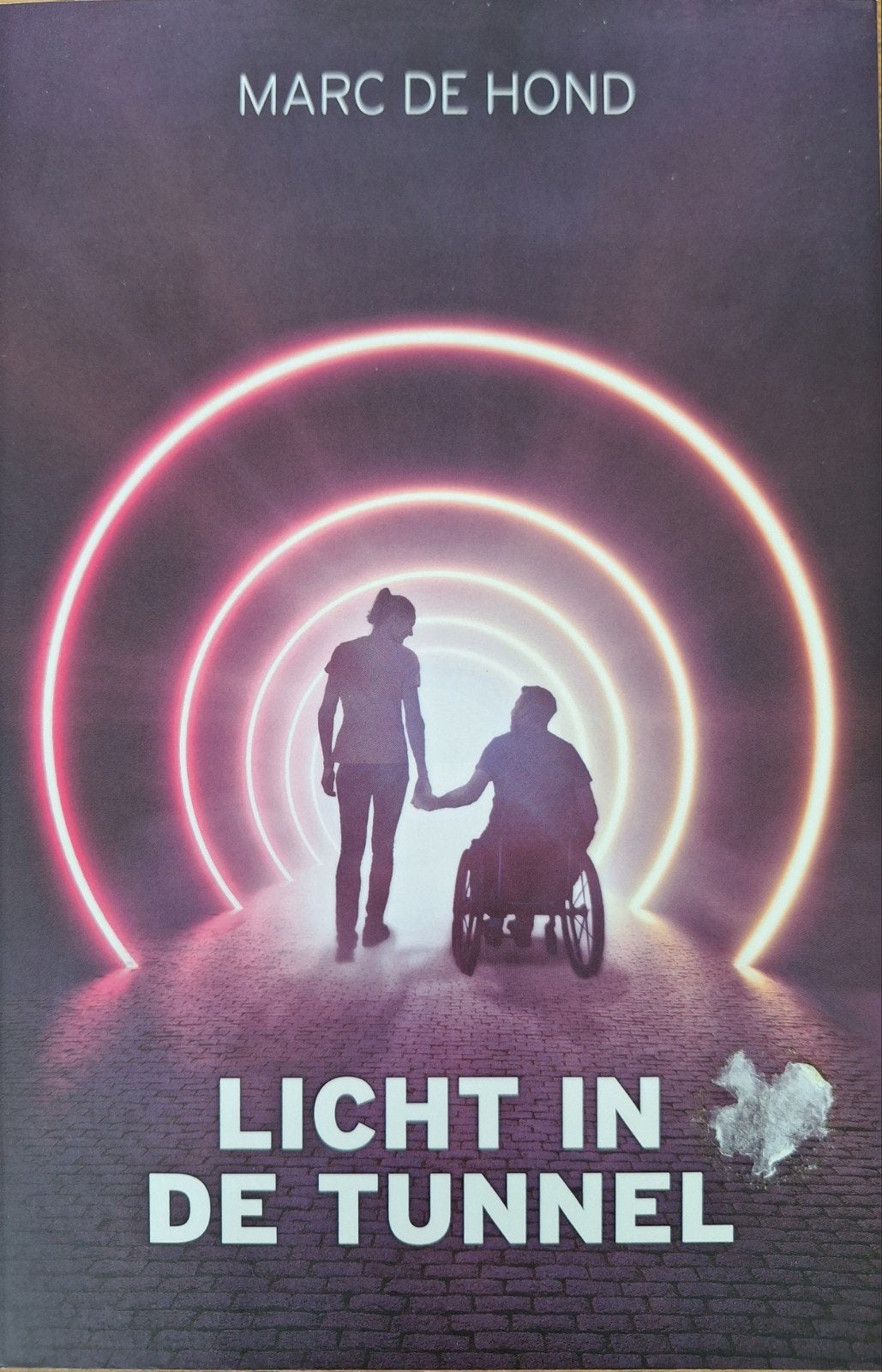 Marc de Hond - Licht in de tunnel, Ophalen of Verzenden, Marc de Hond