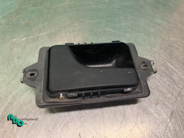 Portiergreep 4Deurs links-voor van een BMW 3-Serie (3-Serie, Gebruikt, -, -, Ophalen of Verzenden