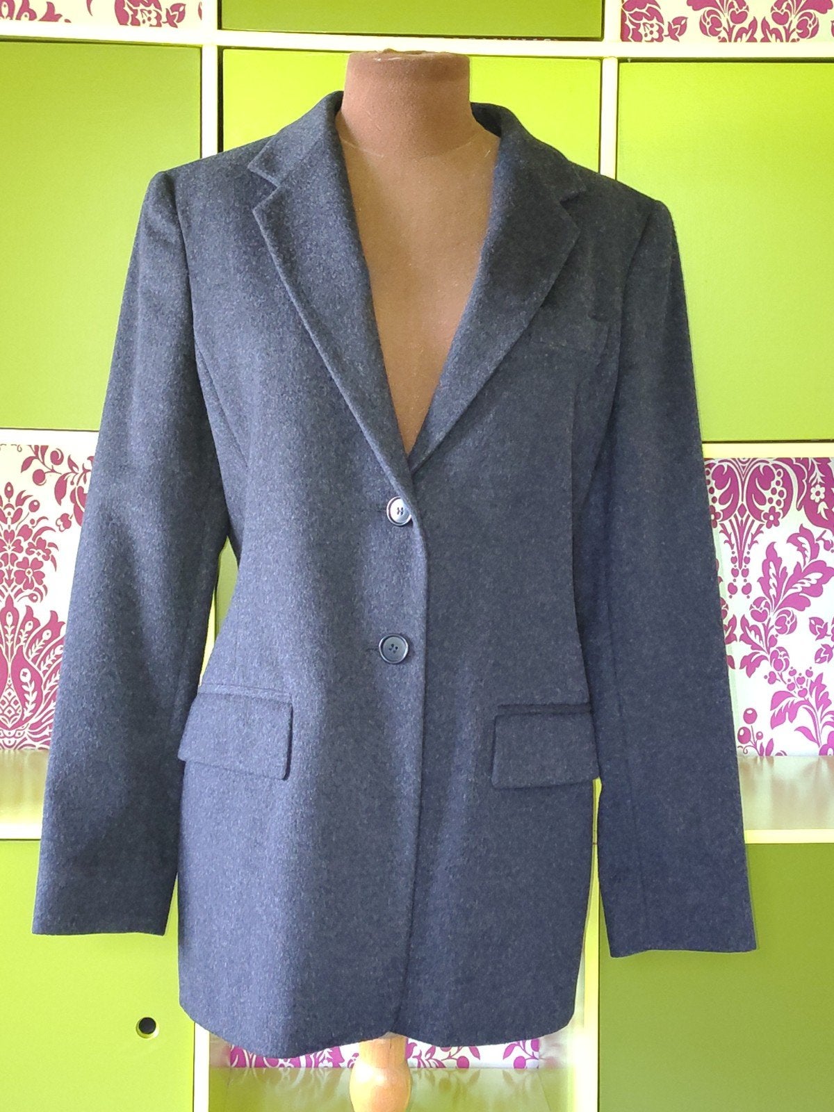 Max Mara pak met jasje en broek 100% wol maat 36 In perfecte, Kleding | Dames, Ophalen of Verzenden, Maat 36 (S), Jasje