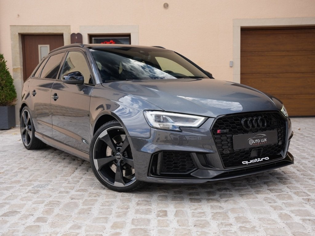Audi RS3 Sportback/Matrix/Caméra/Magnetic Ride/B&O/CarPlay, Autos, Cuir, Argent ou Gris, Achat, 2480 cm³