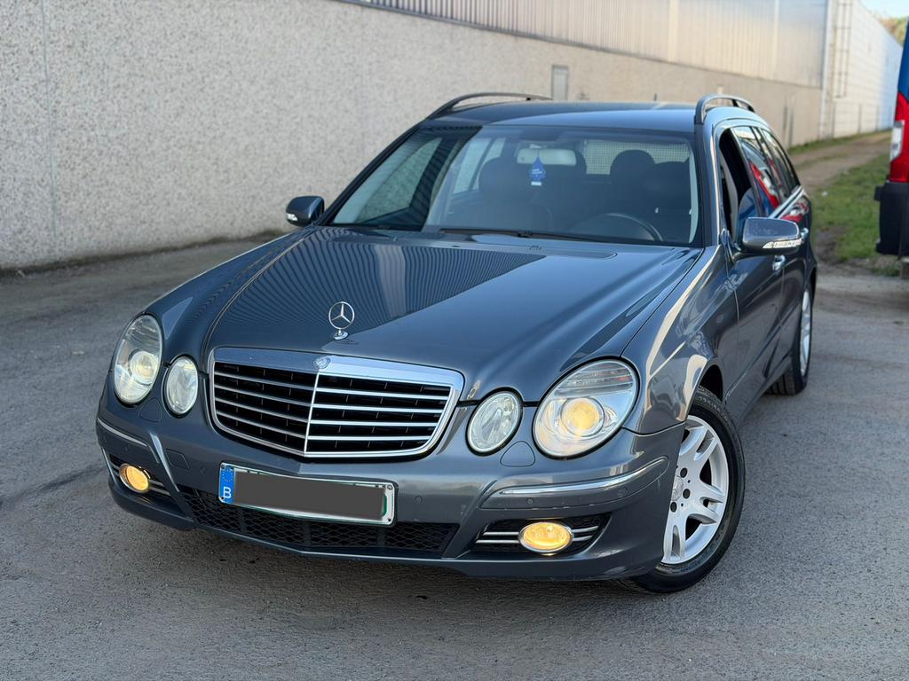 Mercedes-Benz E 220 Avantgarde FaceLift Automaat NaviPro!*, Automaat, https://public.car-pass.be/vhr/6fd176bd-ea46-462e-af1d-f28a8b74325e