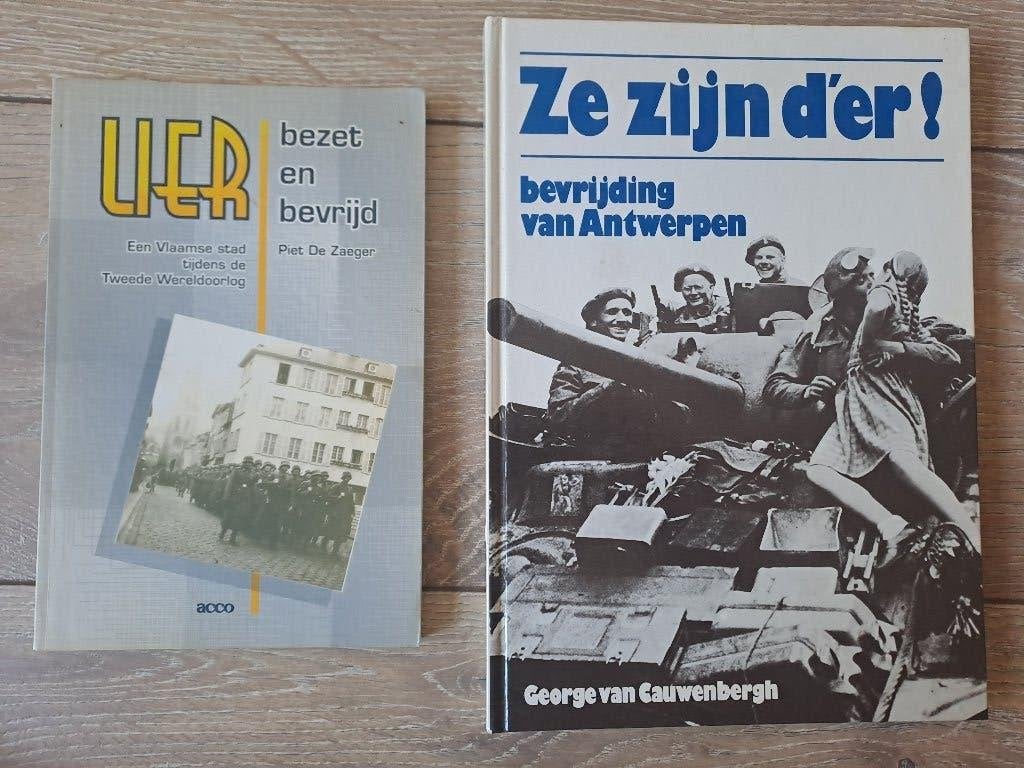 Lier, bezet  bevrijd. Een Vlaamse stad tijdens de Tweede WO, Piet De Zaeger, Ophalen of Verzenden, 20e eeuw of later, Gelezen