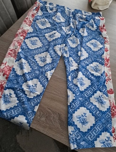 Asos blauw-witte losse broek - 52, Vêtements | Femmes, Grandes tailles, Enlèvement ou Envoi, Comme neuf, Multicolore, Pantalon ou Jeans