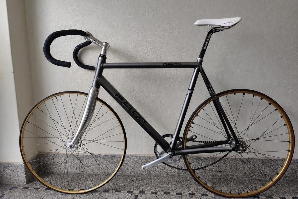 Fort Pistefiets / Fixed gear Track 7005 / Campagnolo Record, Ophalen