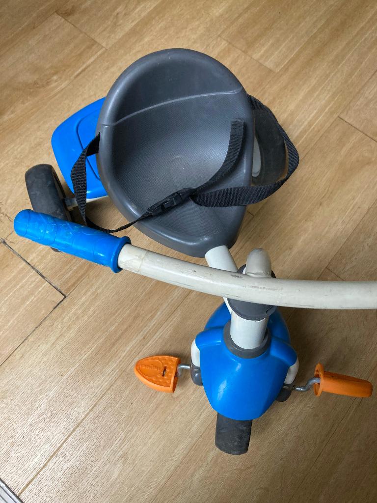 FISHER PRICE driewieler, Fietsen en Brommers, Fietsen | Driewielers, Ophalen, Gebruikt, Overige merken, Duwstang