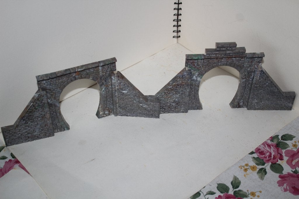 ho entrées de pont, Autres marques, Utilisé, Pont, Tunnel ou Bâtiment, Courant continu ou Courant alternatif