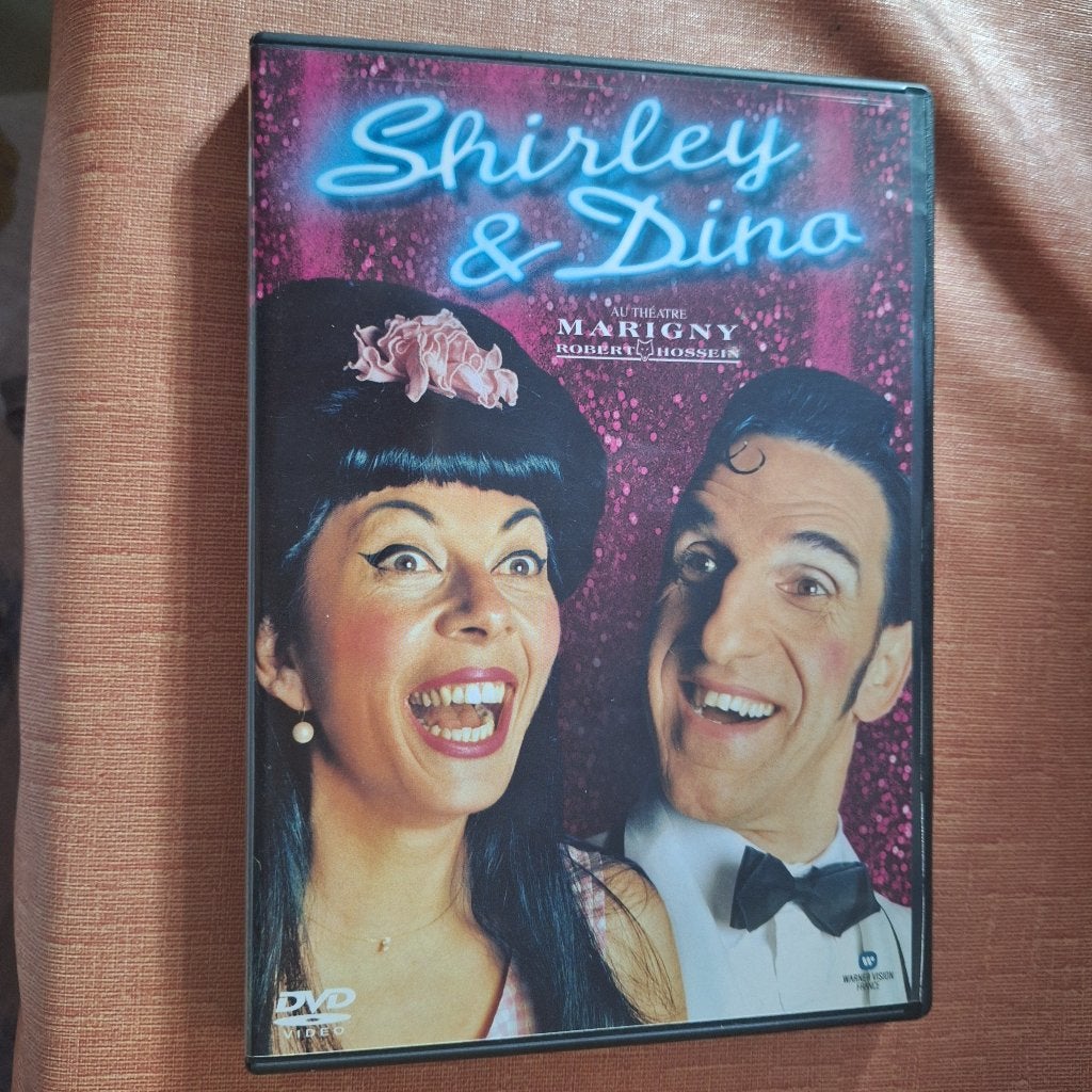DVD Shirley et Dino, Enlèvement ou Envoi, Comme neuf, Stand-up ou Spectacle de théâtre