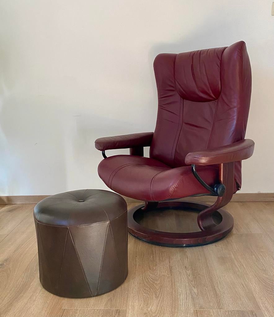 Mooie Vintage Stressless Relaxfauteuil evt met poef, Ophalen of Verzenden, Leer