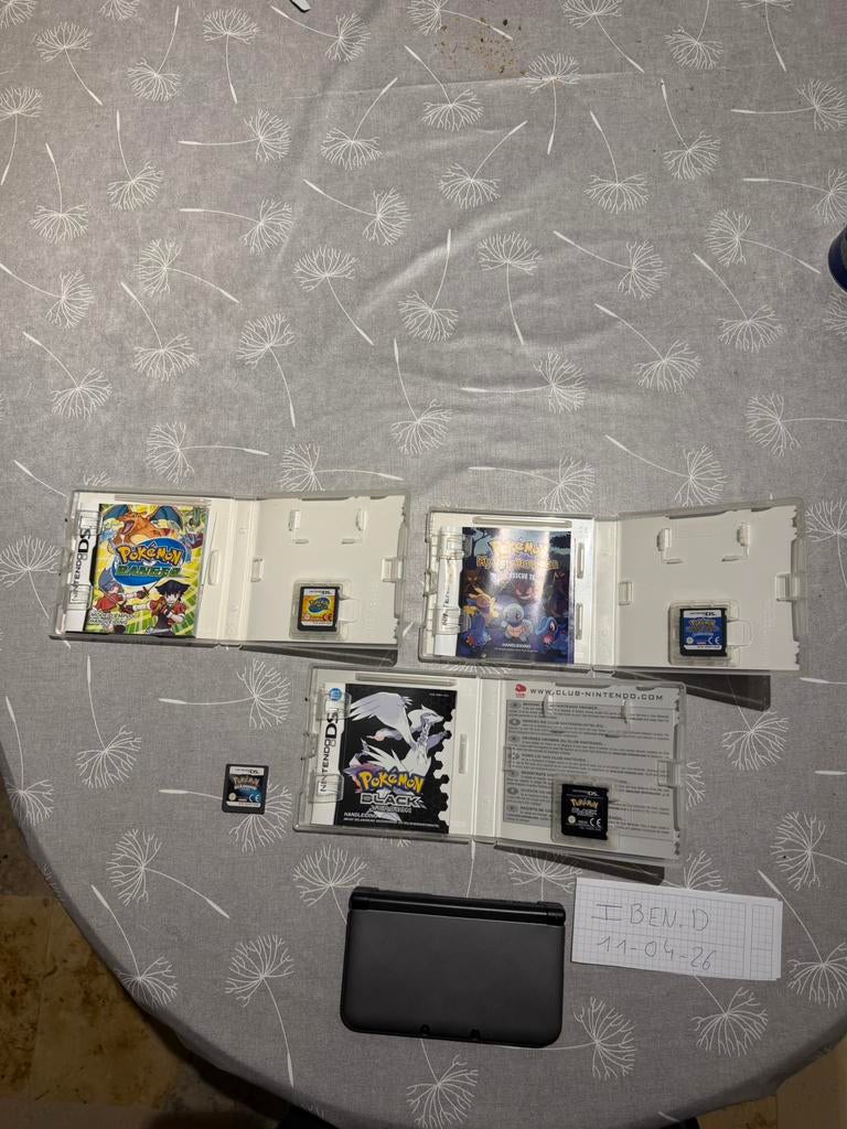 Pokemon 3DS XL zilver met pokemon games, Enlèvement, Utilisé, Argent, 3DS