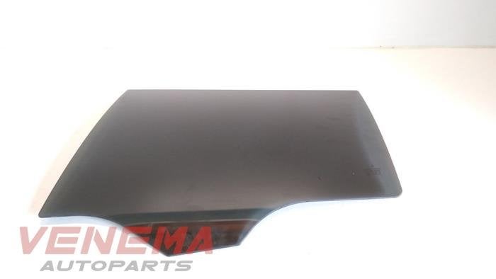 Vitre portière 4portes arrière gauche d'un Mercedes CLS-Kl, 3 mois de garantie, Utilisé, -, -