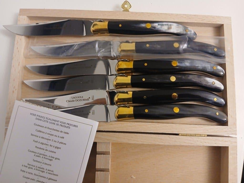 6 Laguiole Claude DOZORME messen met echte hoorn NIEUW, Ophalen, Nieuw, Bestekset