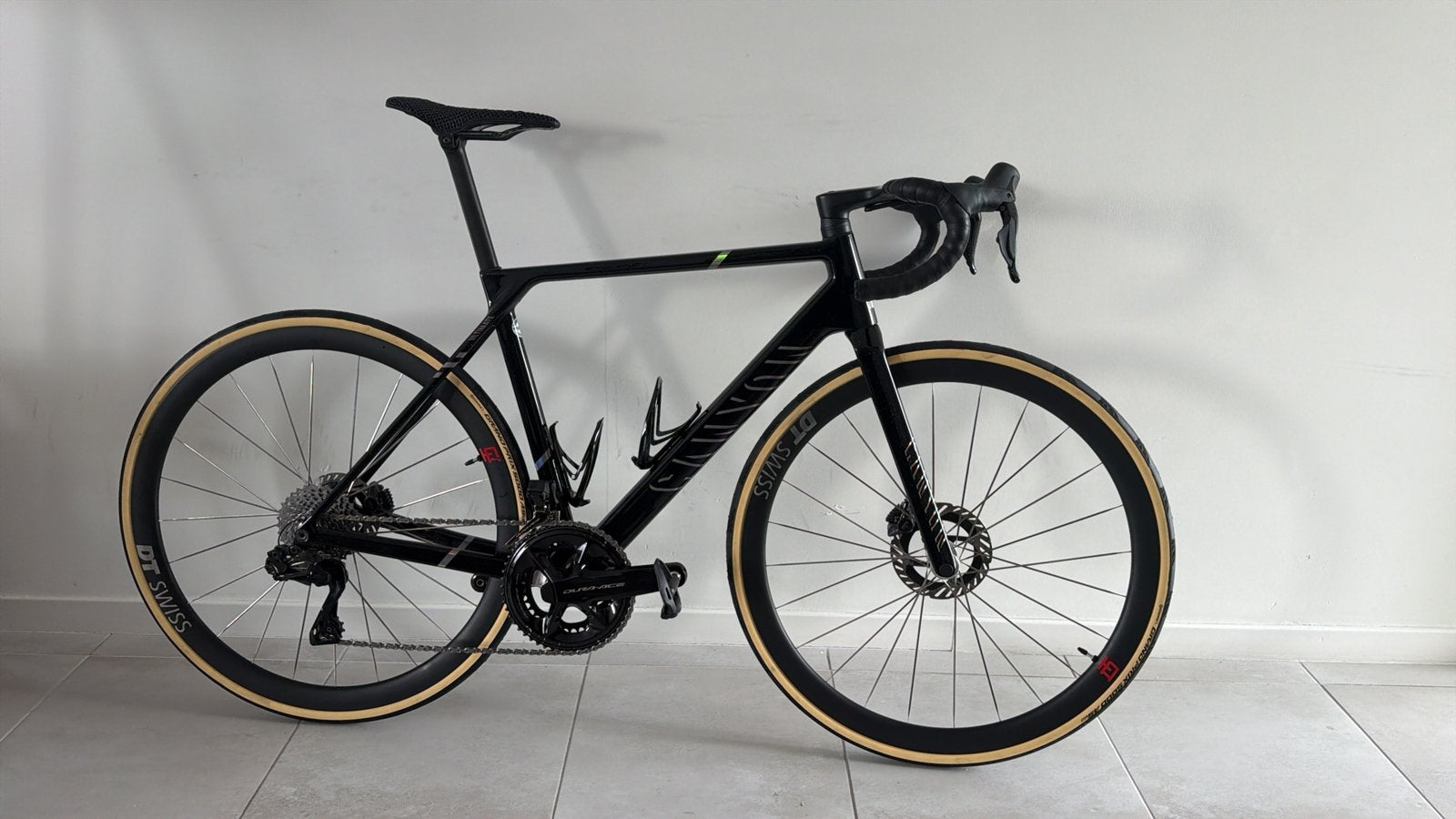 CANYON ULTIMATE CFR LTD, Ophalen, Zo goed als nieuw, Carbon