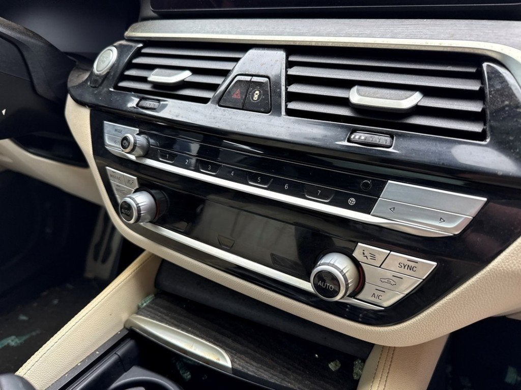 PANNEAU DE COMMANDE AIR CONDITIONNE BMW 5 serie (G30), Autos : Pièces & Accessoires, Tableau de bord & Interrupteurs, Utilisé