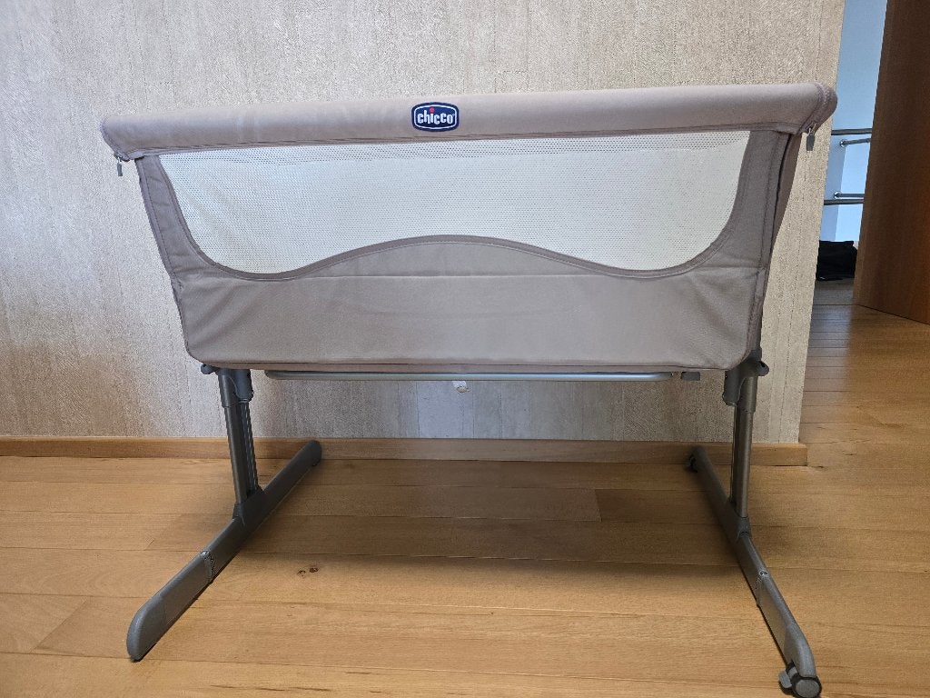 Chicco next 2 me co sleeper, Enlèvement, Comme neuf, Lit