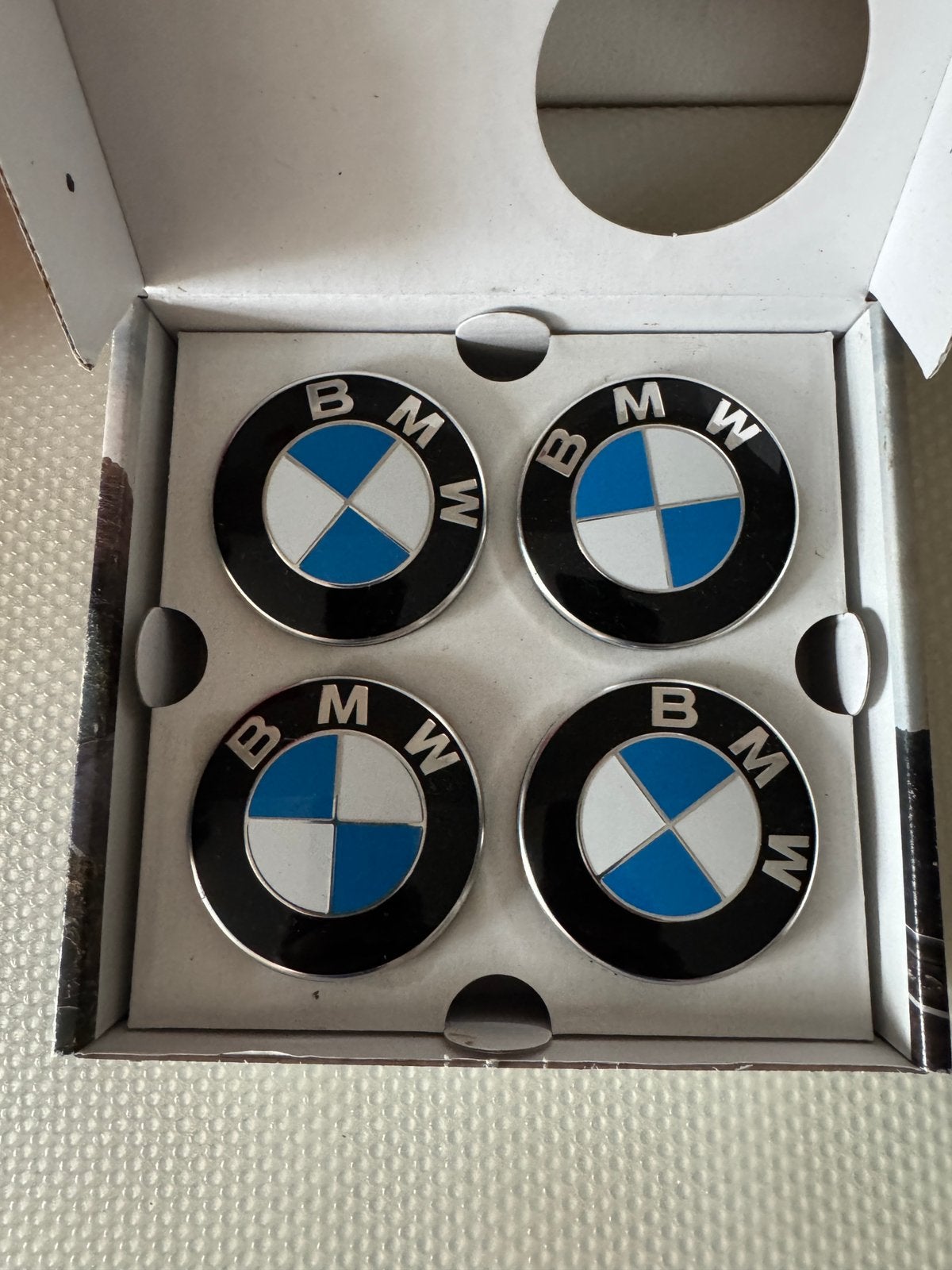 Bmw center caps 68mm, Enlèvement ou Envoi