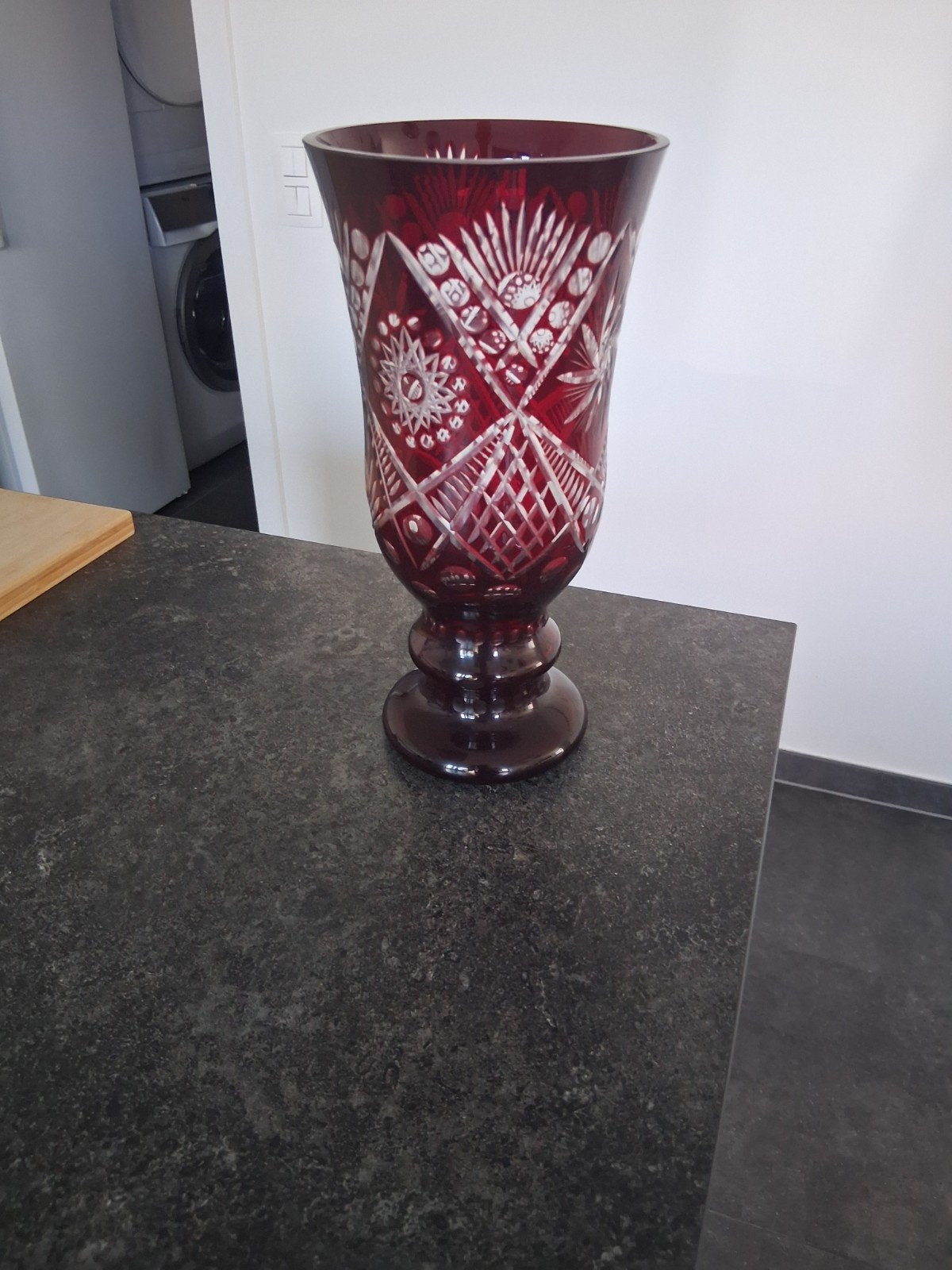 Magnifique vase de style bohème en cristal rubis, Enlèvement ou Envoi