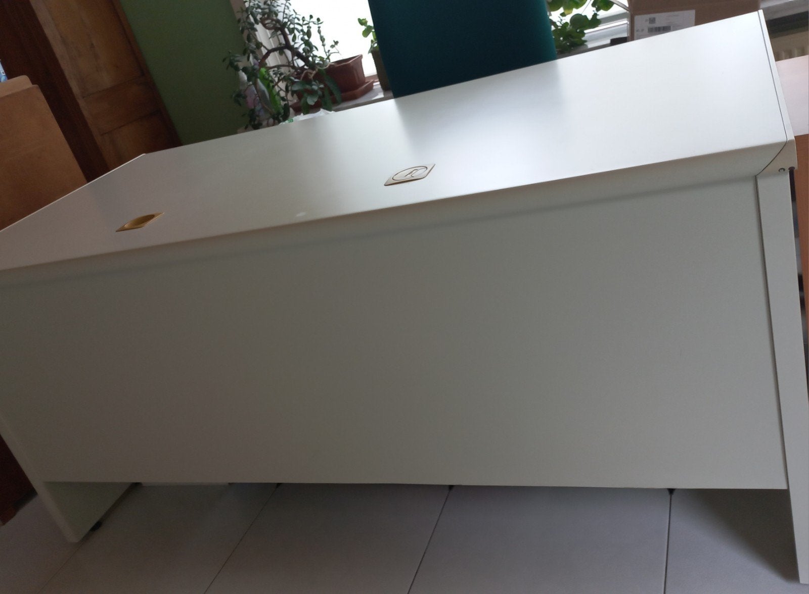 Bureau de haute qualité de la marque BULO, Maison & Meubles, Enlèvement