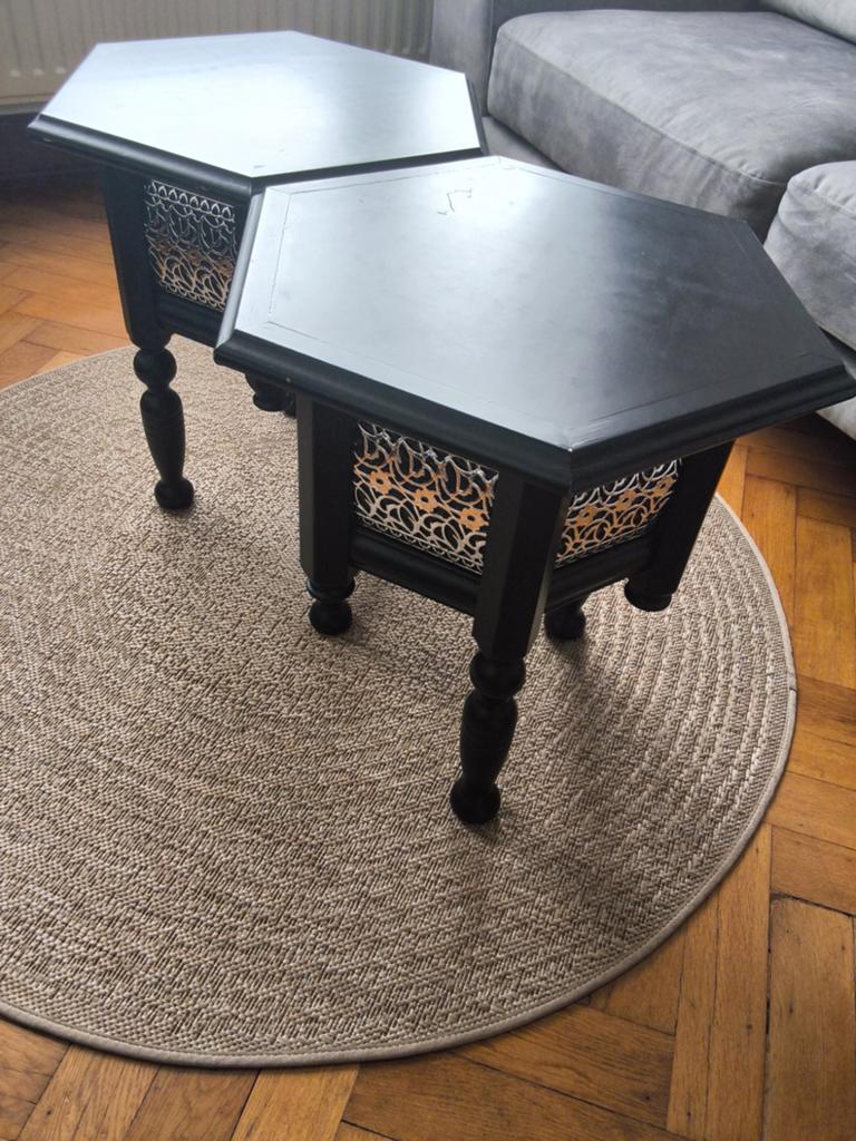 Salontafel of bijzettafeltje    OPRUIMING  VERANDERINGEN, Enlèvement