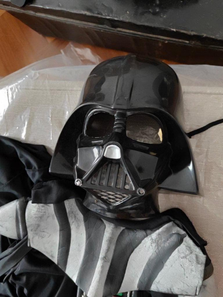 Darth Vader - star wars kostuum, Kinderen en Baby's, Carnavalskleding en Verkleedspullen, Ophalen, Gebruikt, 122 t/m 128, Jongen of Meisje