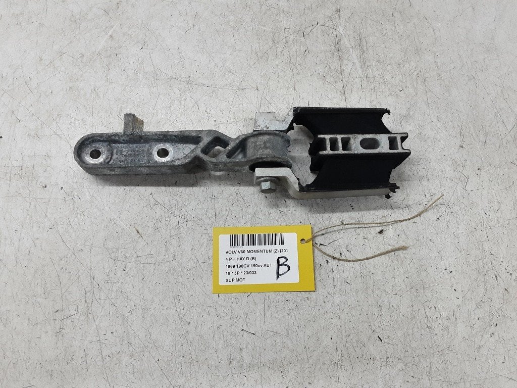 MONTAGE MOTEUR Volvo V60 II (ZW) (31339956), Info@volvocars.com, Volvo Car Germany GmbH, Siegburger Straße 229
50679  Köln, DE