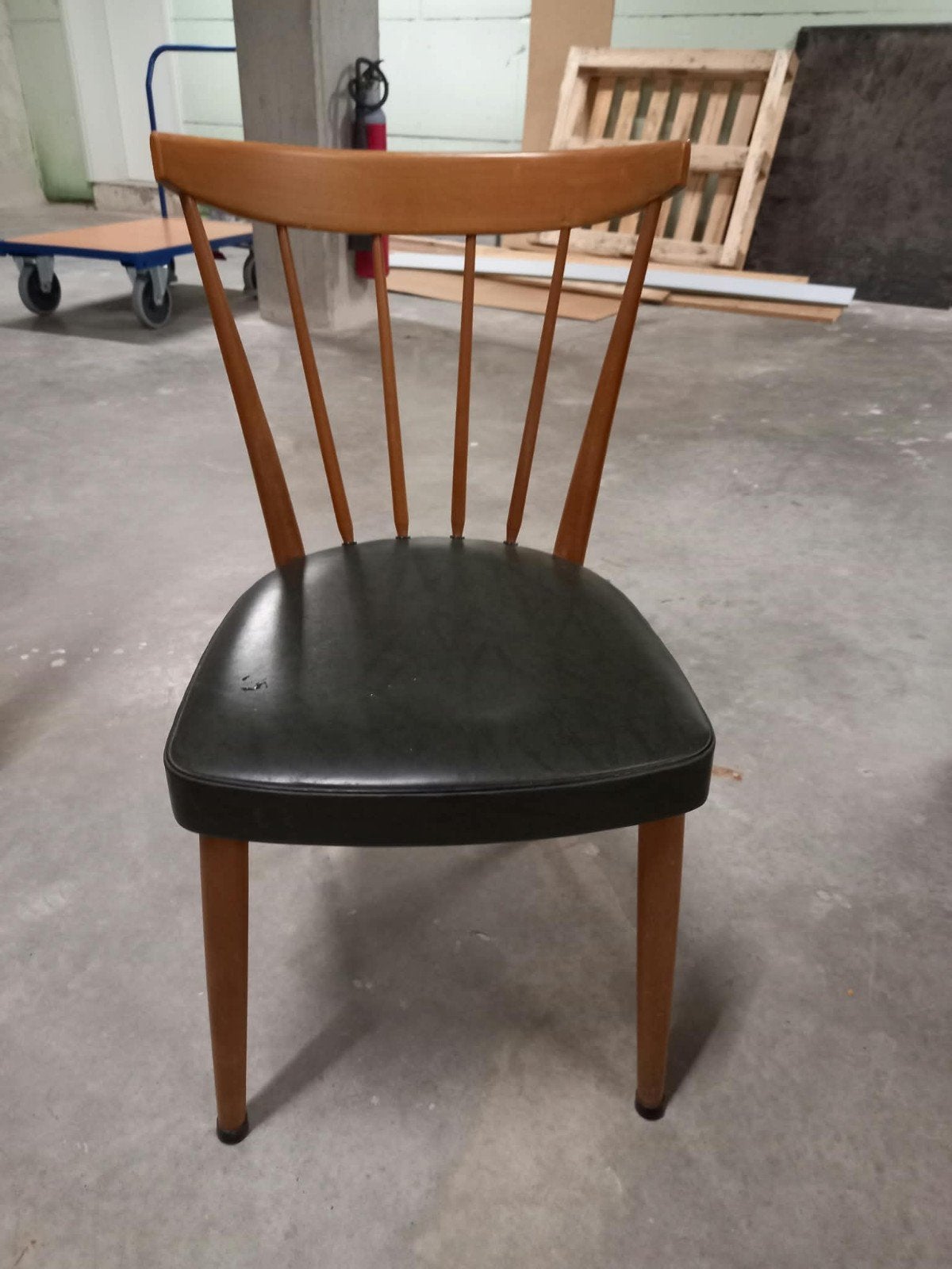 VINTAGE SPIJLSTOELEN STEVENS, Ophalen