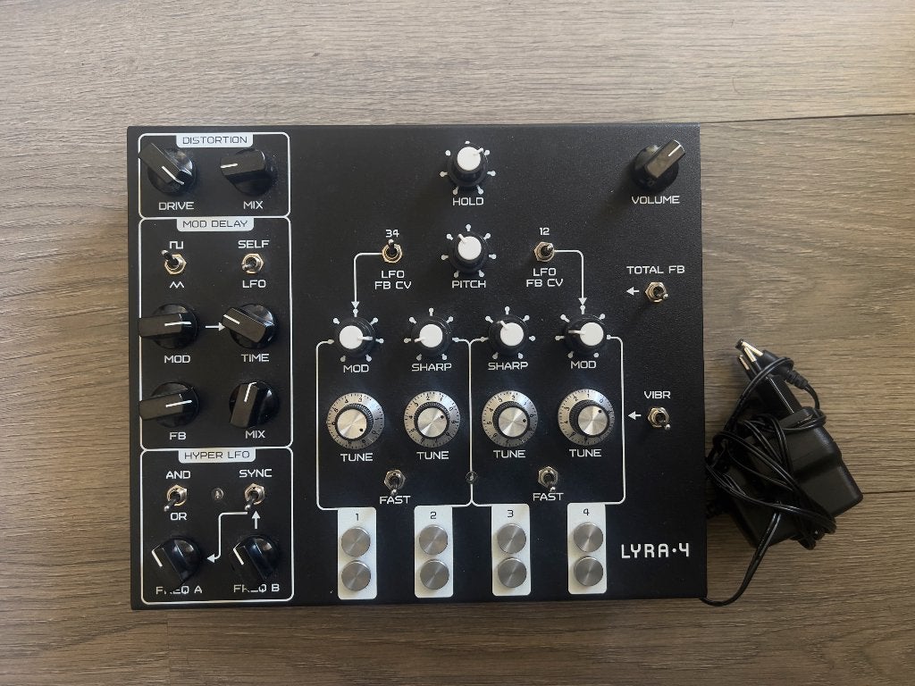 Lyra 4, Musique & Instruments, Synthétiseurs, Enlèvement, Comme neuf, Autres marques