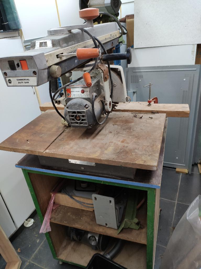 Scie radiale Black & Decker R 1450 type B, Bricolage & Construction, Outillage | Scies mécaniques, Enlèvement, Utilisé, Autres types