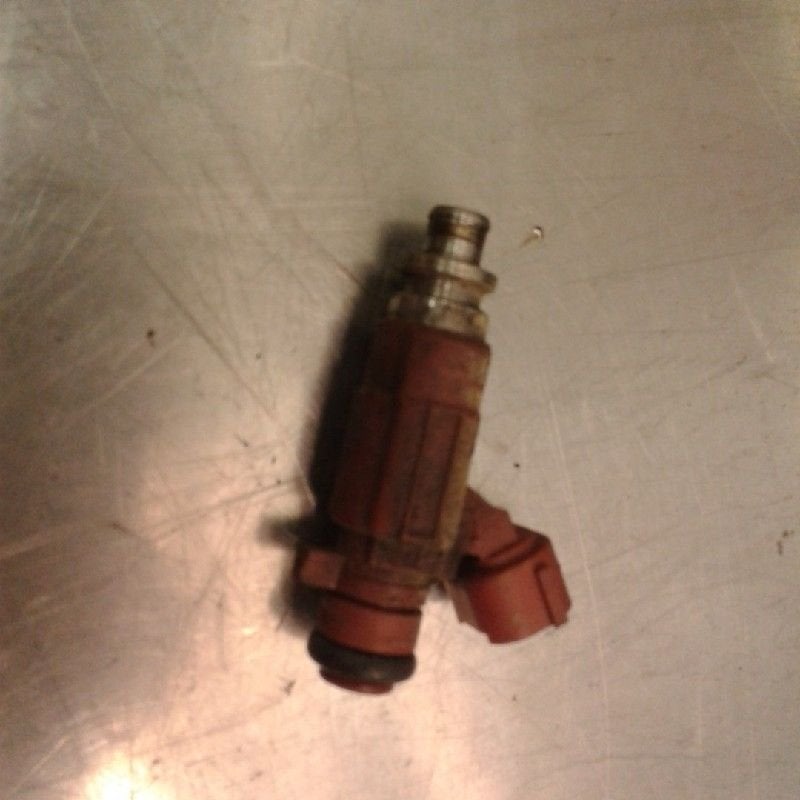 INJECTOR BRANDSTOF Nissan Almera (N16) (01-2000/11-2006), Auto-onderdelen, Gebruikt, Nissan