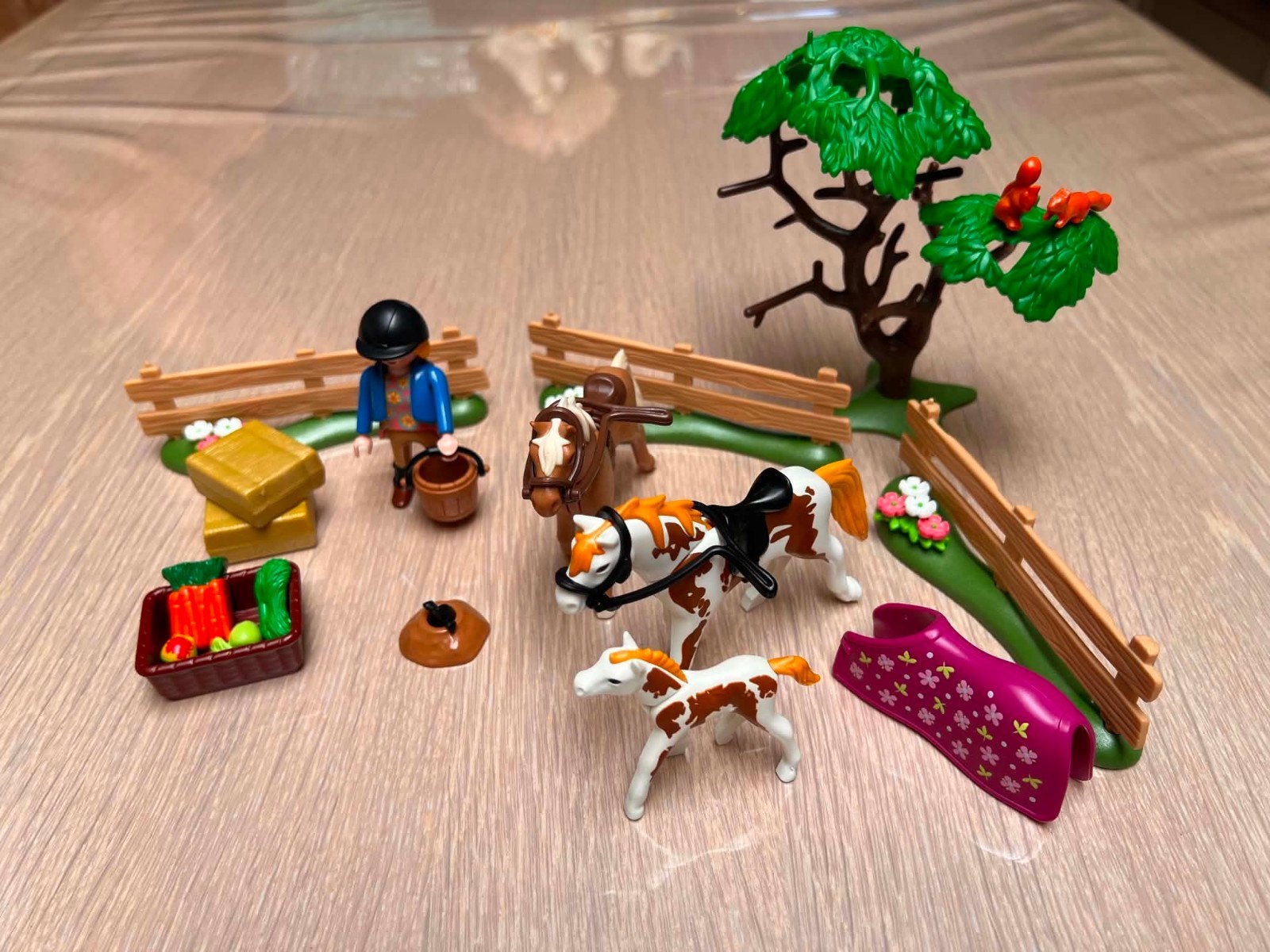 Playmobil 5227, Paddock met paardenfamilie, Kinderen en Baby's, Speelgoed | Playmobil, Complete set, Nieuw, Ophalen of Verzenden
