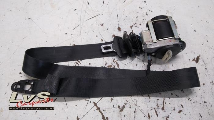 Ceinture de sécurité avant droite d'un Renault Clio, Renault, -, 3 mois de garantie, Utilisé