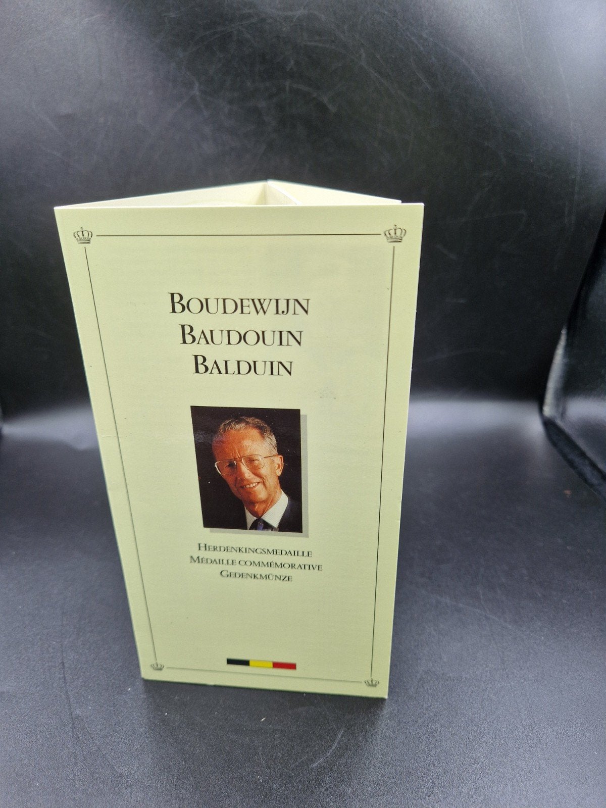 zilveren herdenkingsmedaille Boudewijn 1993, Enlèvement ou Envoi
