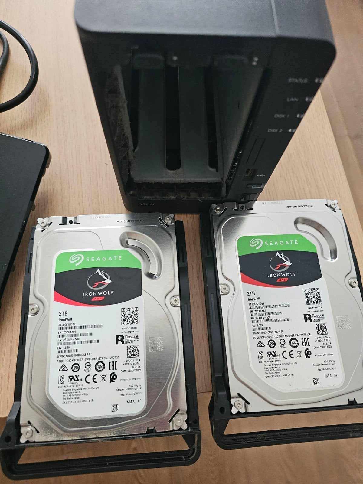 Synology NAS ds214 met twee schijven., Enlèvement ou Envoi, Utilisé, Synology